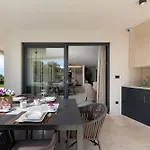 Perla Villa *